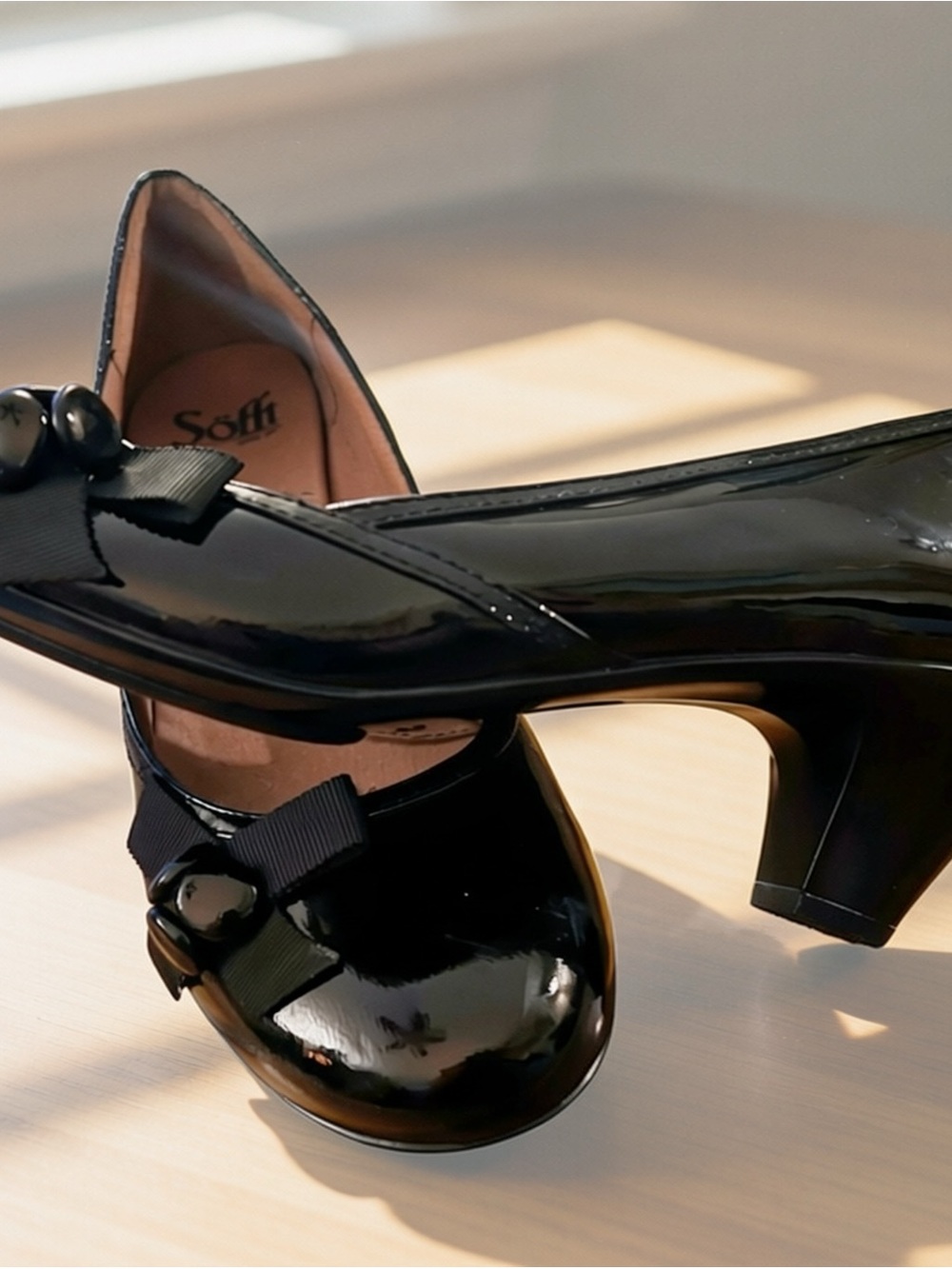 SÖFFT Black Patent Leather Low Heel Pumps Button Bow Accent NWOB